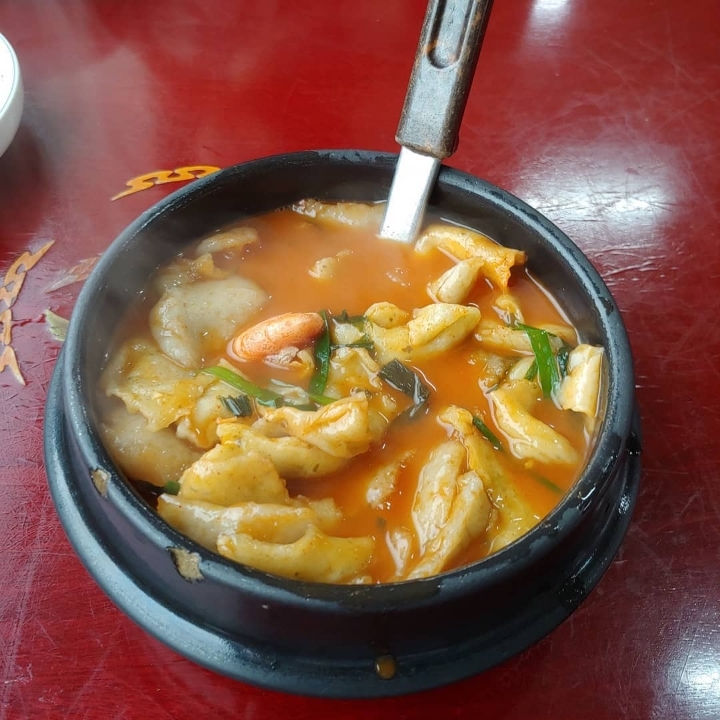 17b2b6bf8ba3148de9b647ab08f16caeedb51863