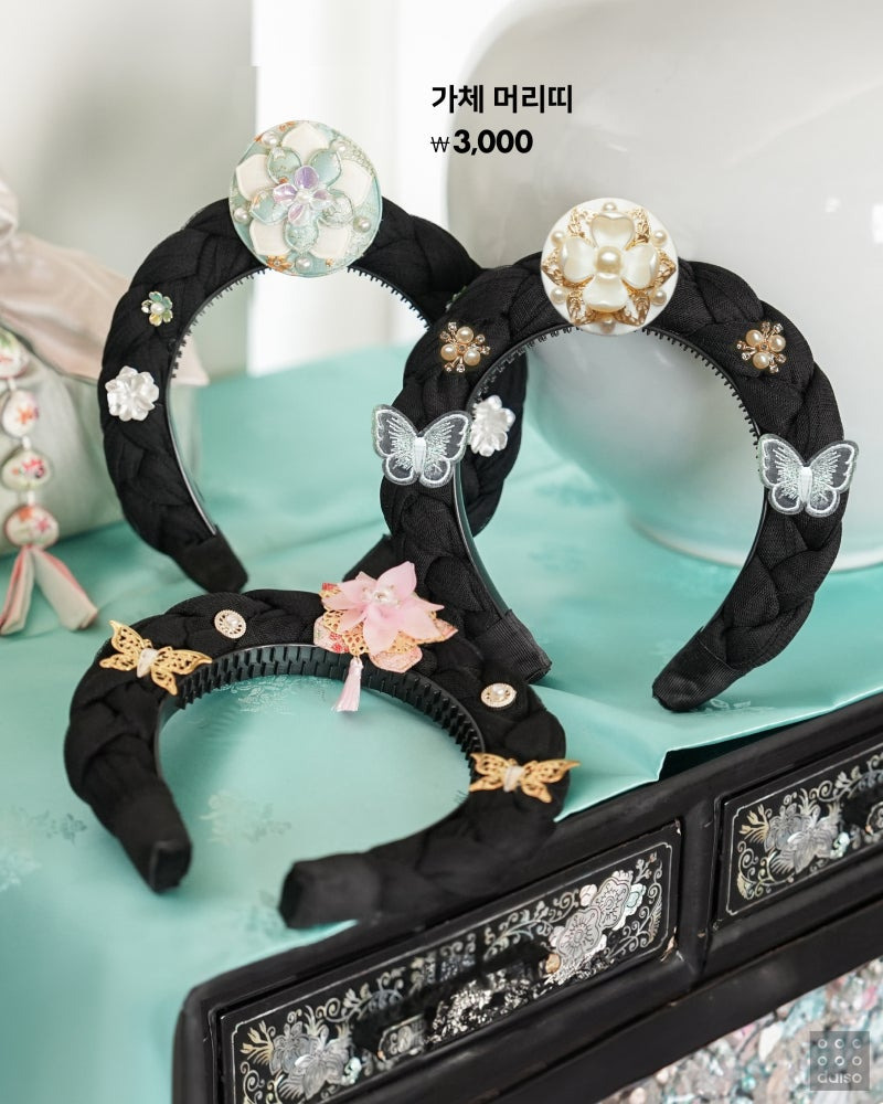 올해도 출시된 다이소 전통 악세사리 4종.jpg | 인스티즈