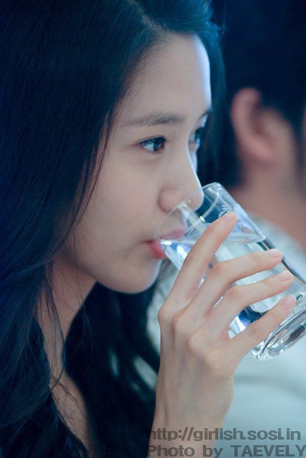 당시 나이 알면 놀라는 사람 꽤 있다는 새벽이 시절 윤아의 고난과 역경.jpg | 인스티즈