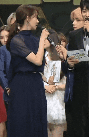 뷔의 세심한 다정함과 윤아의 센스&순발력으로 만들어진 훈훈한 모먼트.jpg | 인스티즈