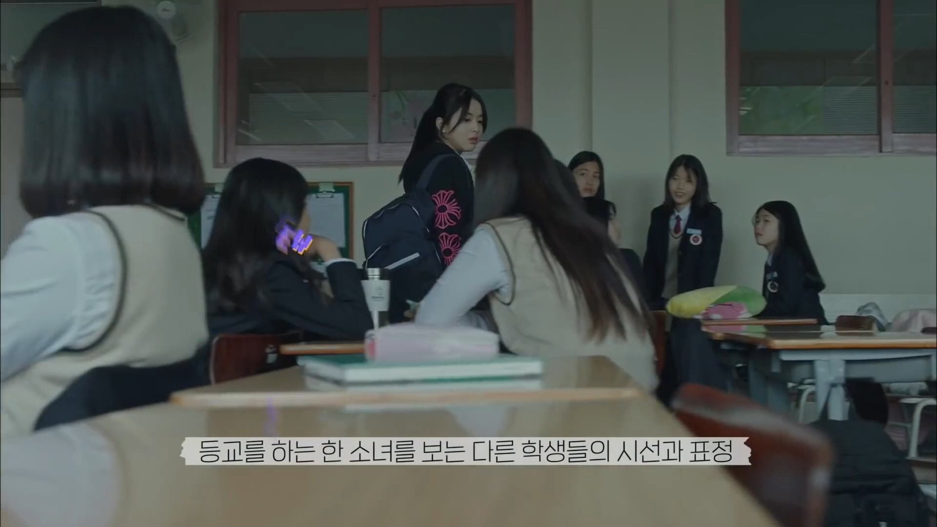 학폭 피해자의 쌍둥이 언니가 사이코패스여서 대신 등교해 가해자들 박살 내는 드라마 | 인스티즈