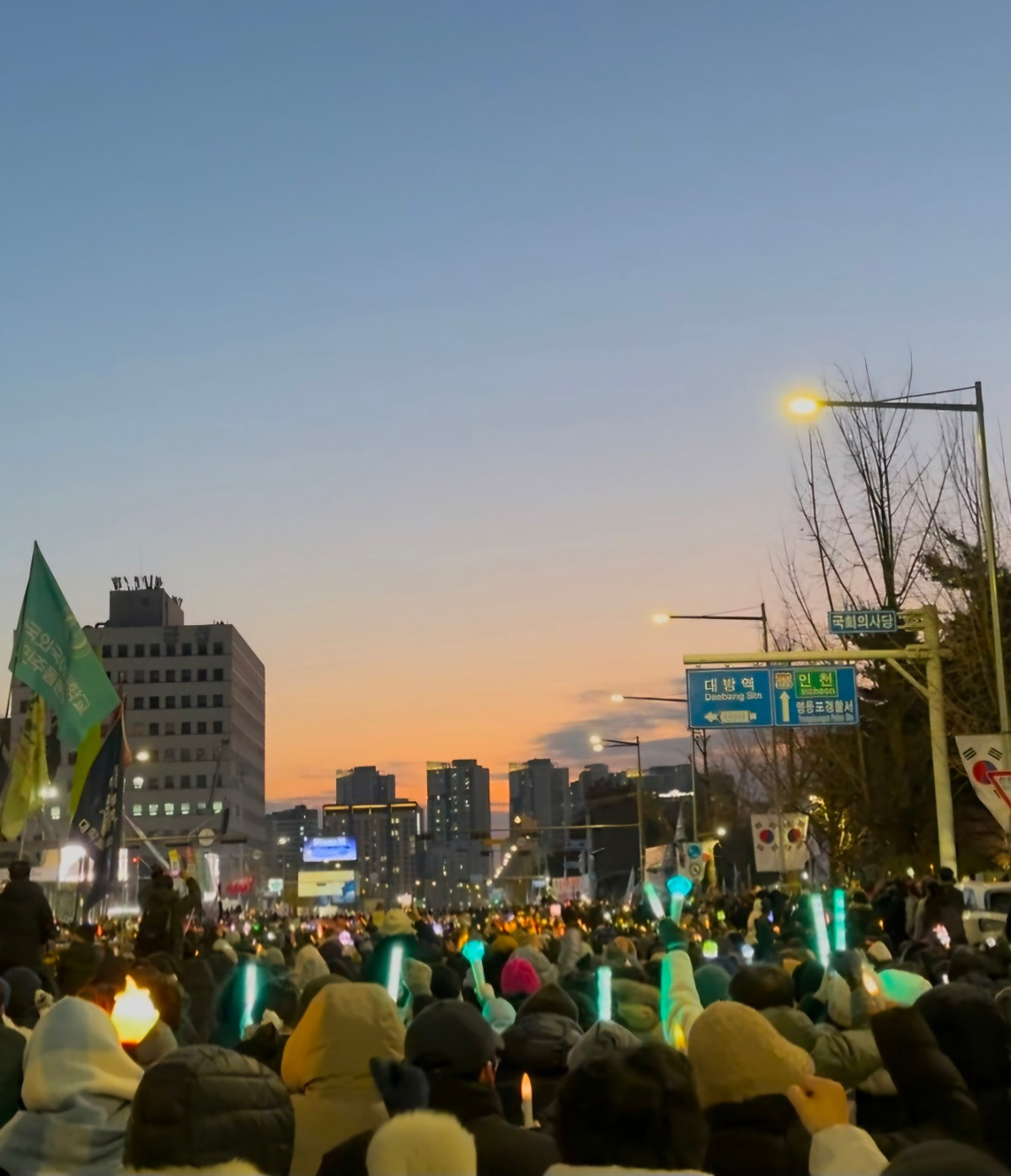 샤이니 경광봉 혼자일때 vs 단체로 있을때 존재감차이 | 인스티즈