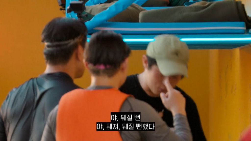 [기안장] 기안장 직원들 벽화 그리는 사장님 | 인스티즈