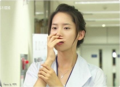 당시 나이 알면 놀라는 사람 꽤 있다는 새벽이 시절 윤아의 고난과 역경.jpg | 인스티즈