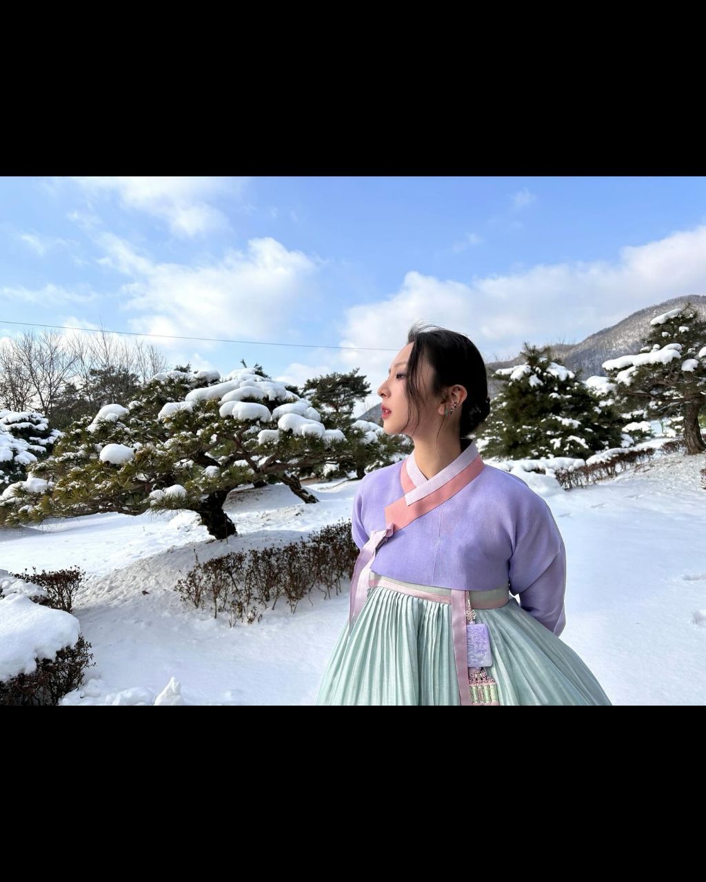 한복 입은 카드 전지우 인스타그램 | 인스티즈