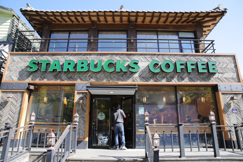 [단독] '가장 한국적인 매장' 스타벅스 문경새재점 폐점 | 인스티즈