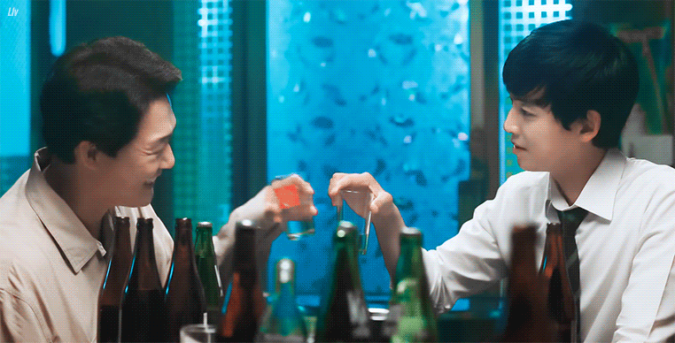 살인범에게 총을 맞고 눈을 떴는데 1988년도로 왔어요;;...jpg | 인스티즈