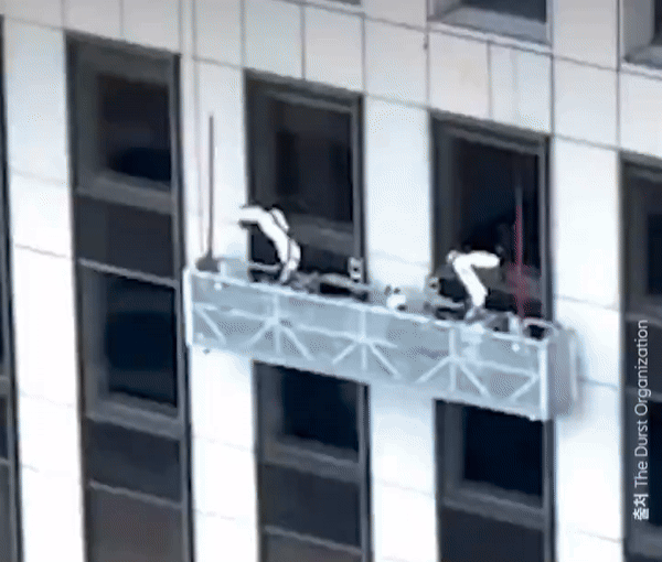 미국에서 사용 중인 창문닦이 로봇.gif | 인스티즈