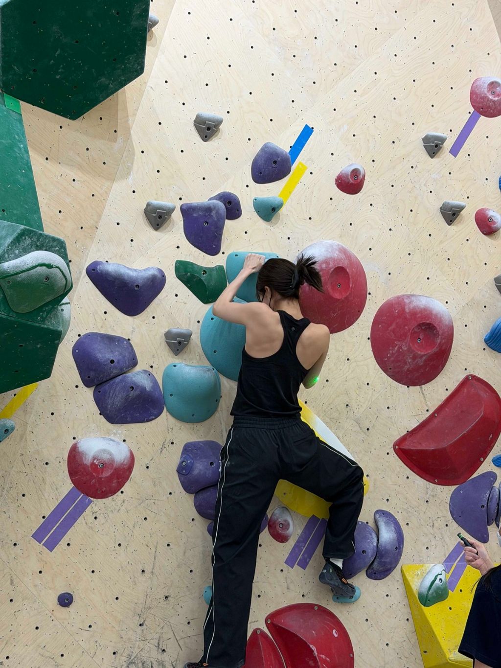 흔한 여돌 등근육 | 인스티즈