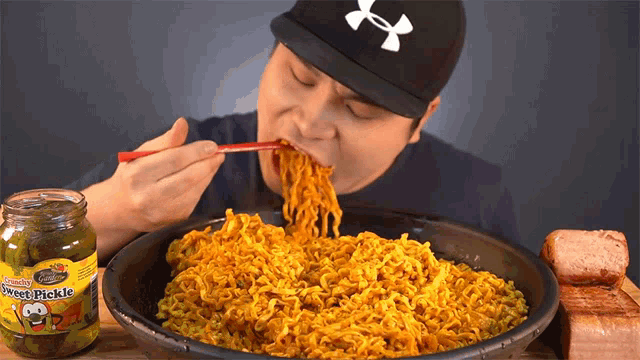 불닭볶음면.gif | 인스티즈