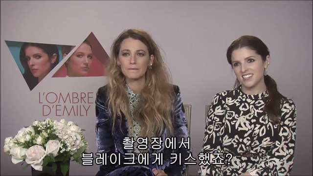 영화속 키스신에 대해 물어본건데 실제로 둘이 키스한걸 말해버린 배우 ㅋㅋㅋㅋㅋㅋㅋ | 인스티즈