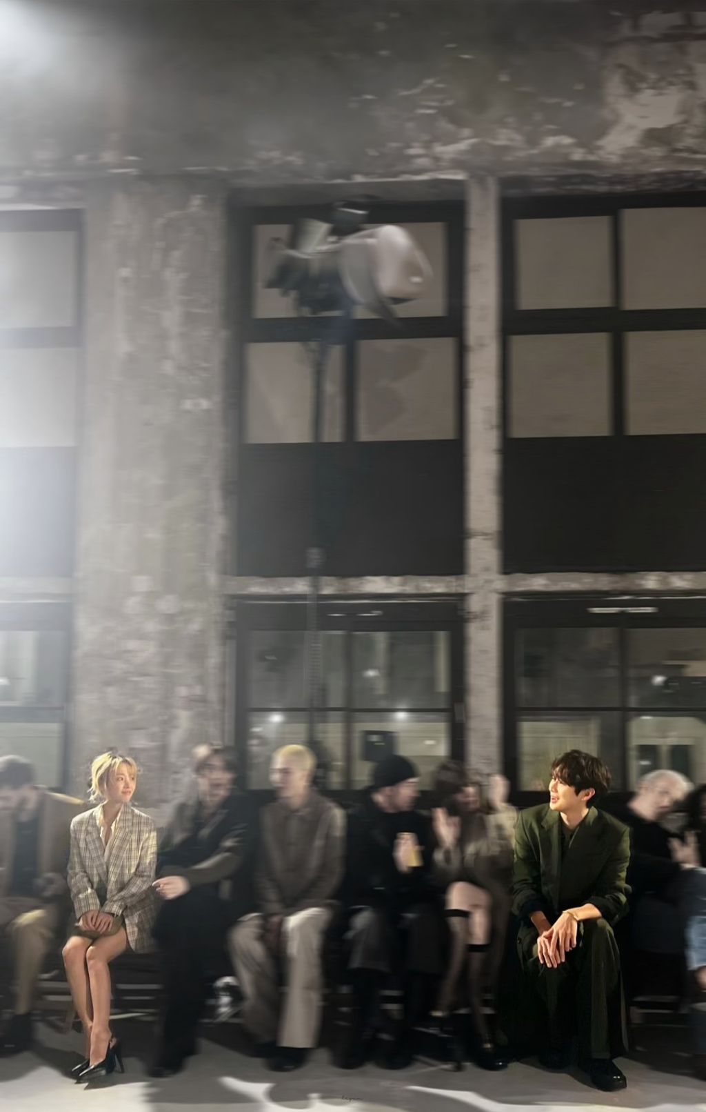아미 25FW 파리 패션쇼에 참석한 최우식 박보영 | 인스티즈