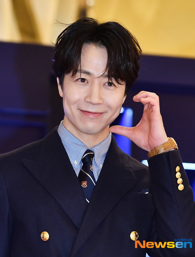 오늘자 조니워커 행사에서 조인성 & 손종원.jpg | 인스티즈