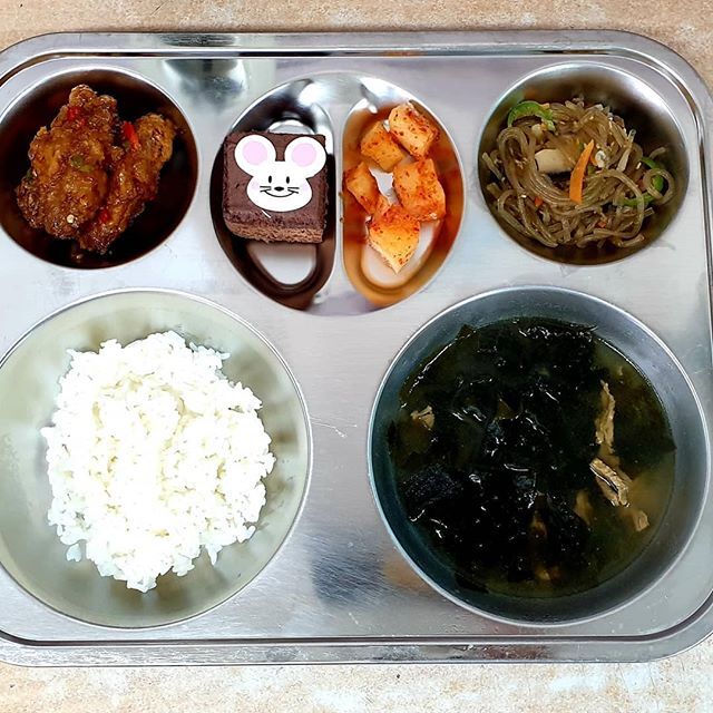 단체급식 맛초킹치킨 맛초킹탕수육 jpg | 인스티즈