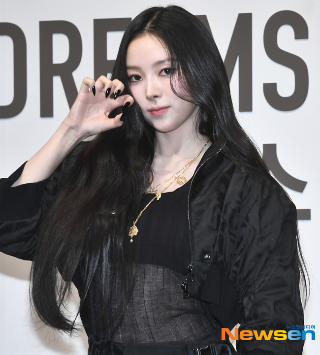 실시간 디올 행사 참석한 미야오 나린 | 인스티즈