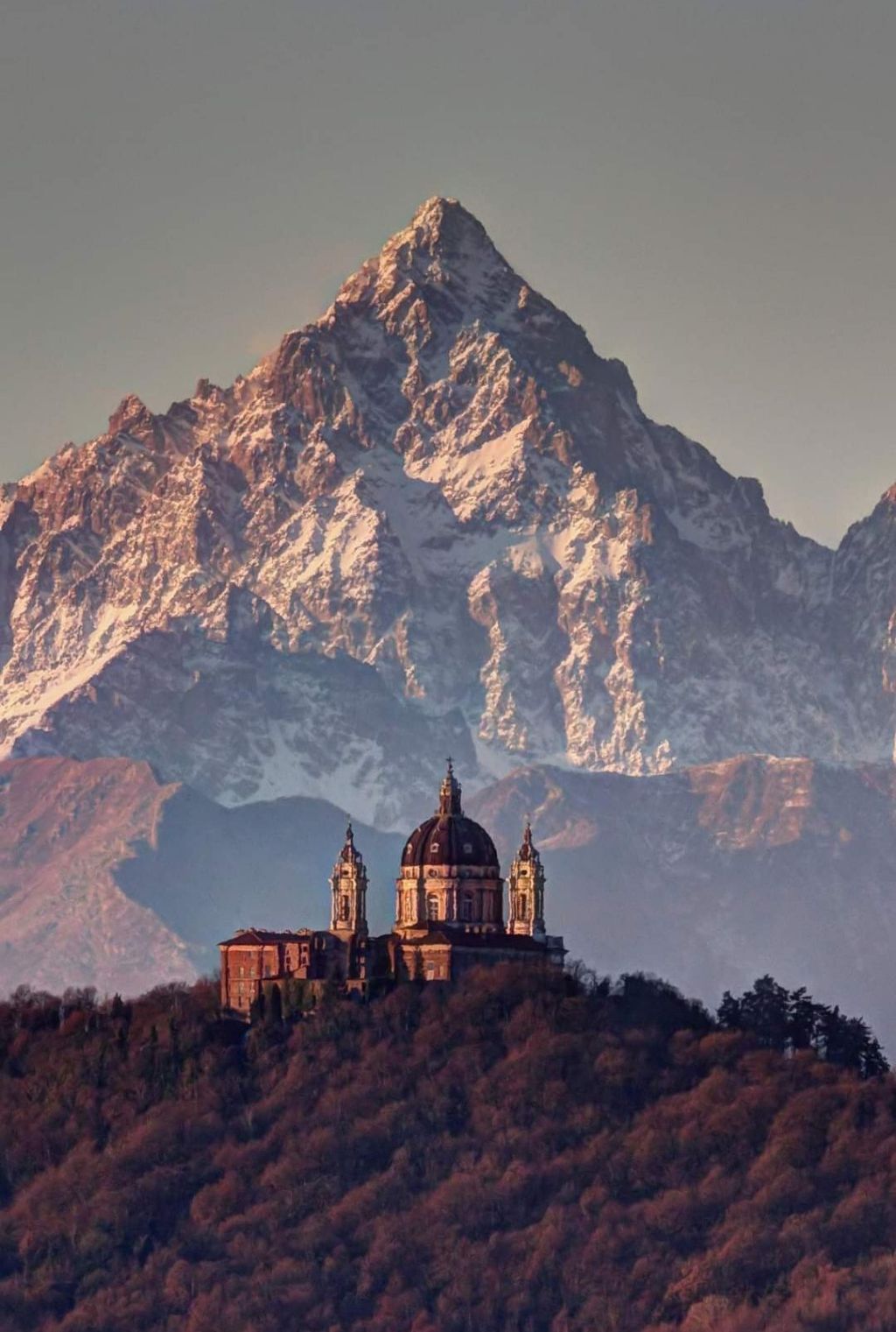 이탈리아 알프스 산 속 성당 | 인스티즈