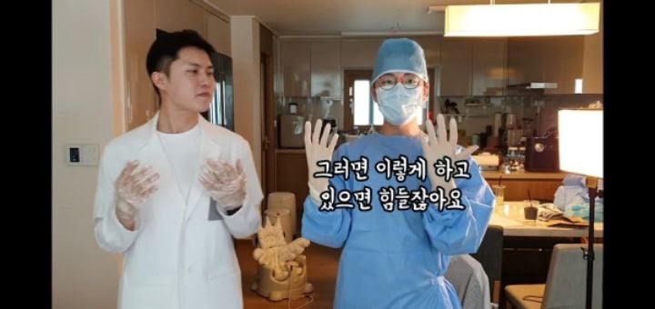 의사들이 수술실에서 팔짱끼는 이유 | 인스티즈