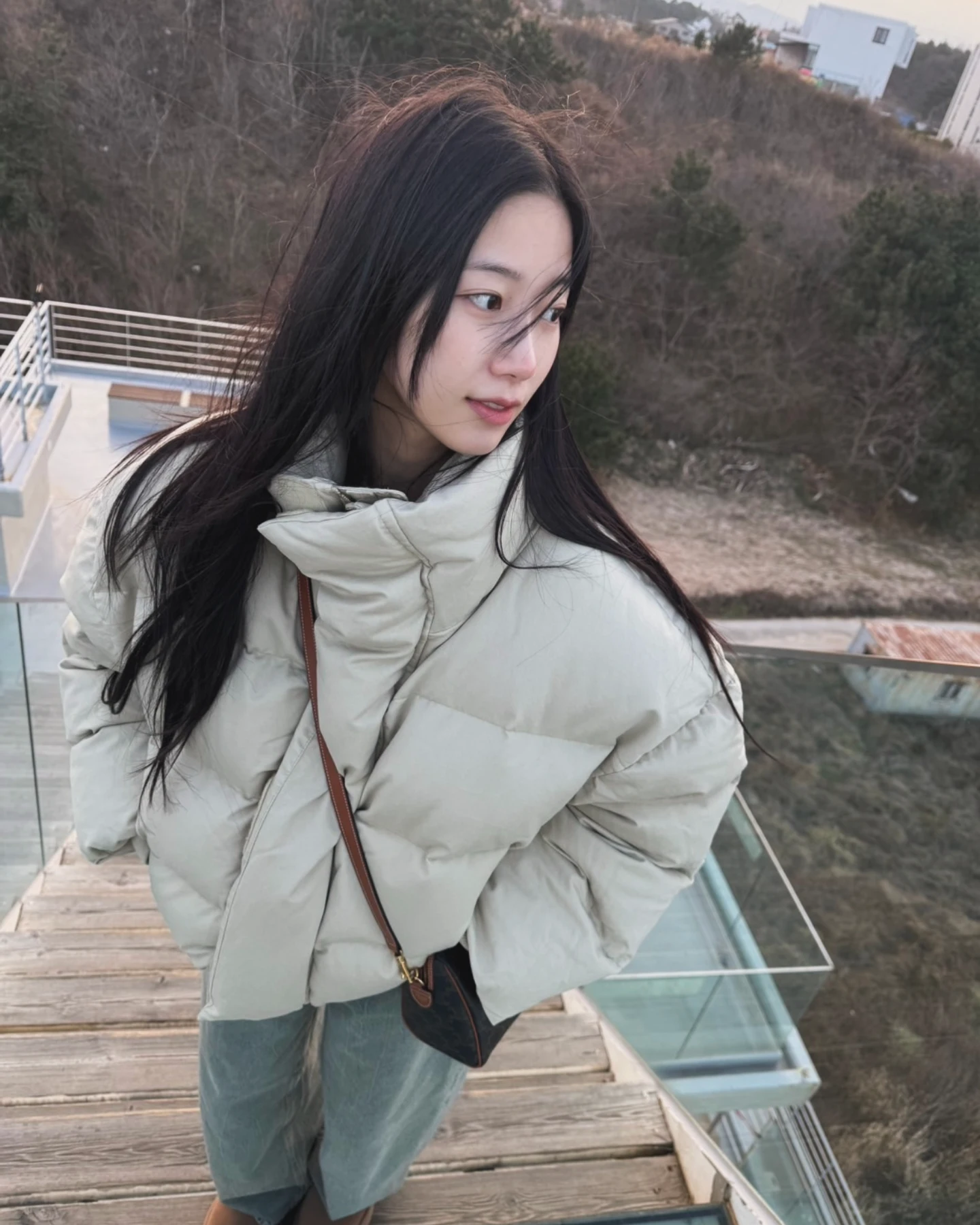 각자의 어머니가 찍어준 르세라핌 핫썸머즈 사진 | 인스티즈