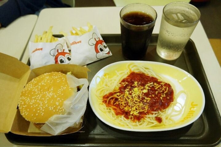 필리핀에서 가장 인기있는 프랜차이즈 .jpg | 인스티즈