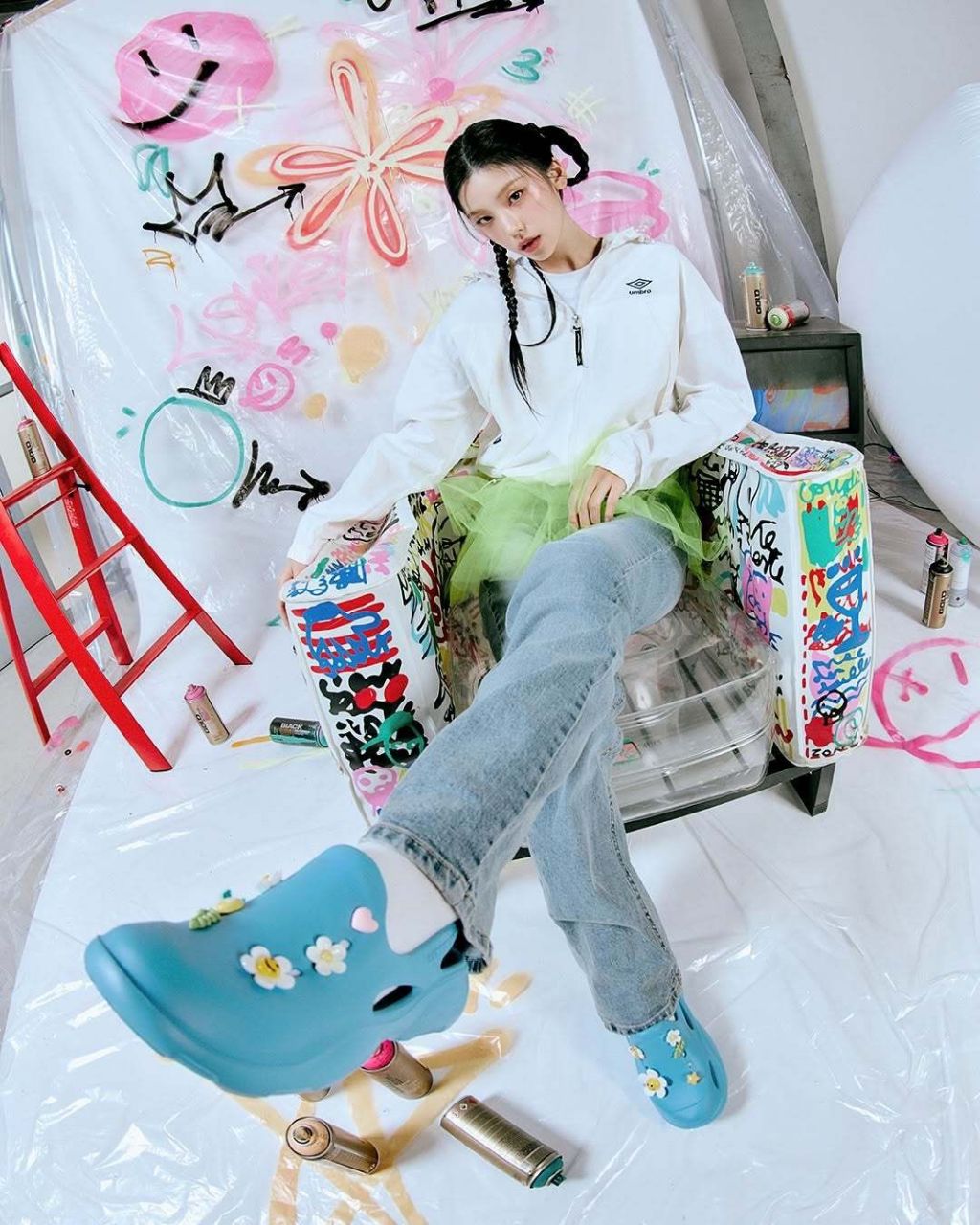 있지(ITZY) 예지 엄브로 'Topi Breeze' 화보 | 인스티즈