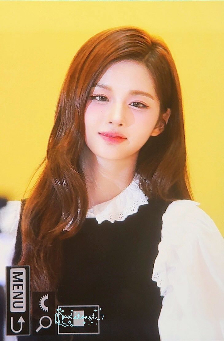 오늘자 브라이틀링 팝업스토어 엔믹스 설윤 | 인스티즈