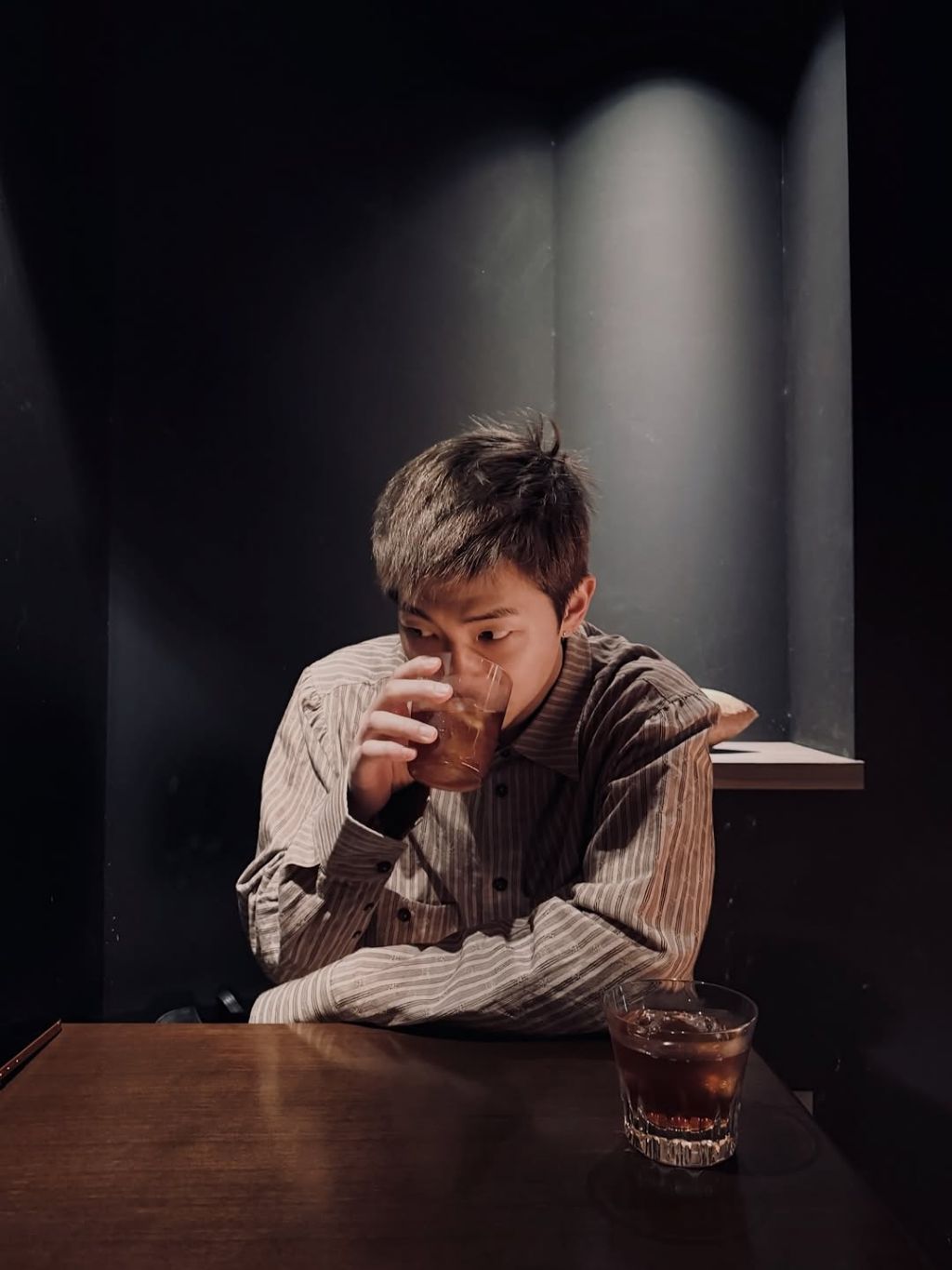 방탄소년단 알엠 인스타 사진 업뎃 | 인스티즈