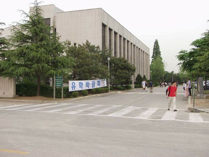 73520f080a5acb845653b4bc97708b8512dd44e0