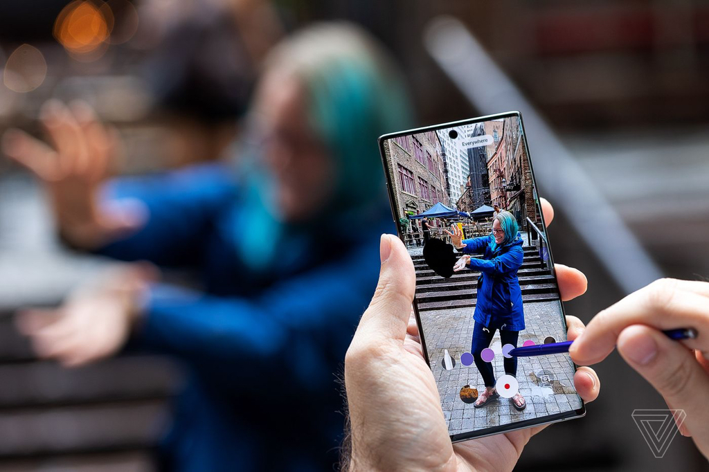 아이폰 다음으로 충성도 높다는 폰.jpg | 인스티즈