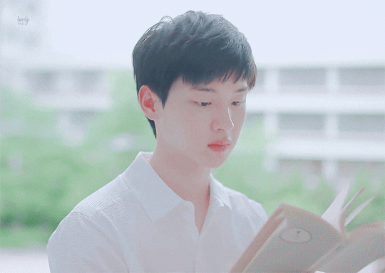 뜻밖의 또래케미에 치인 드덕 한트럭 된다는 배우판 92즈.jpgif | 인스티즈