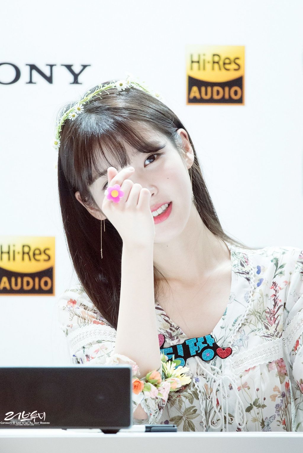 똑같은 거 같은데 많이 큰 아이유 | 인스티즈