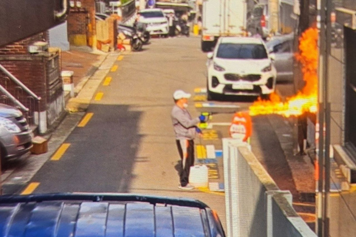 봉천동 아파트 화재 범인 (방화 실험 사진) | 인스티즈