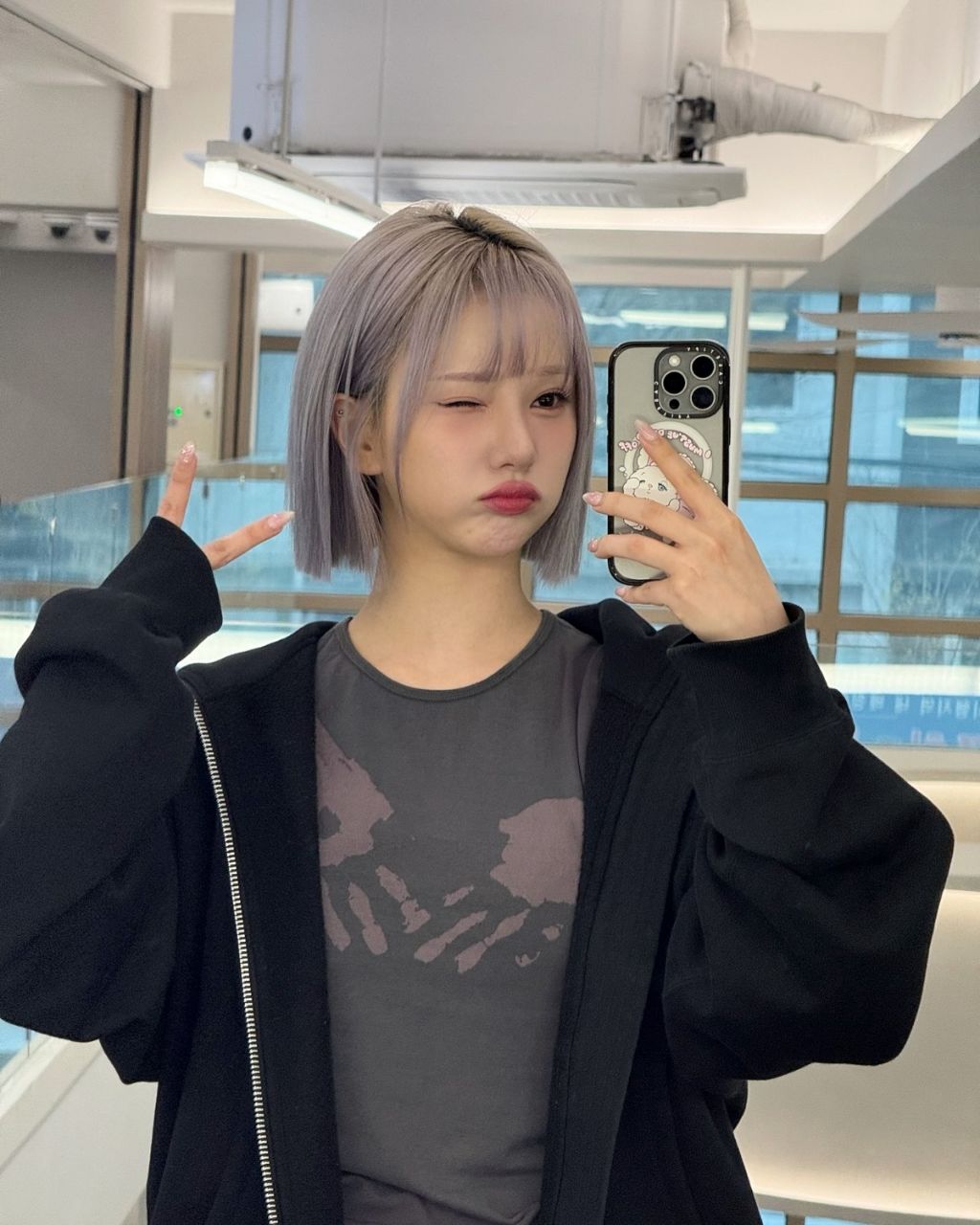 오랜만에 단발한 비비지 은하 | 인스티즈