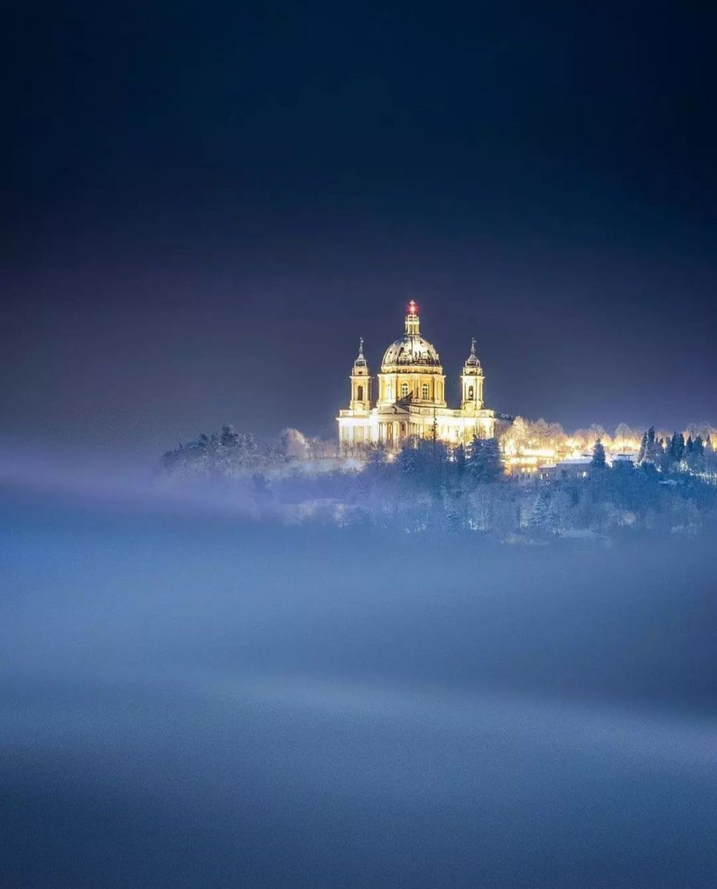 이탈리아 알프스 산 속 성당 | 인스티즈