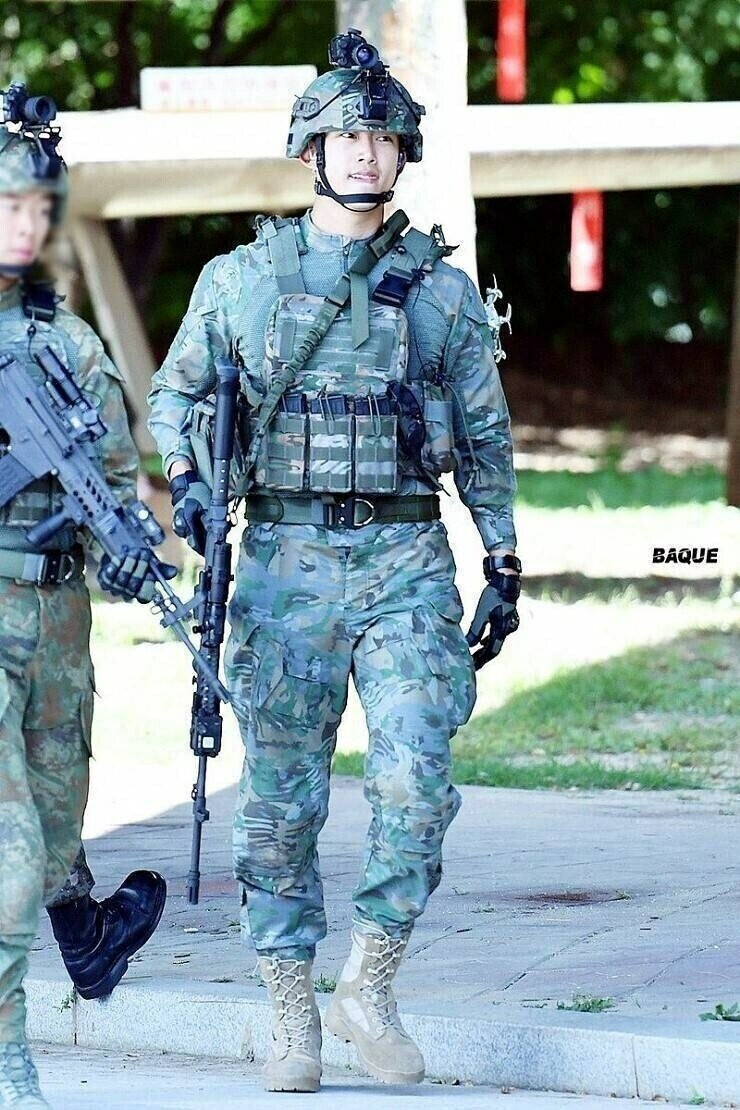 연예인 군대 사진 3대장... 그리고 | 인스티즈