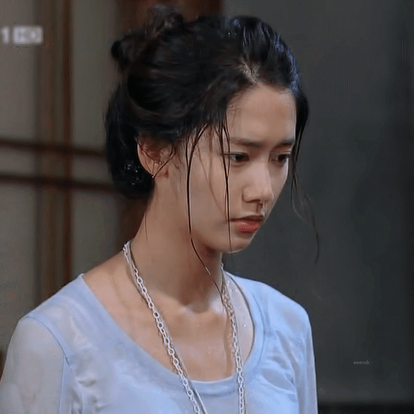 당시 나이 알면 놀라는 사람 꽤 있다는 새벽이 시절 윤아의 고난과 역경.jpg | 인스티즈