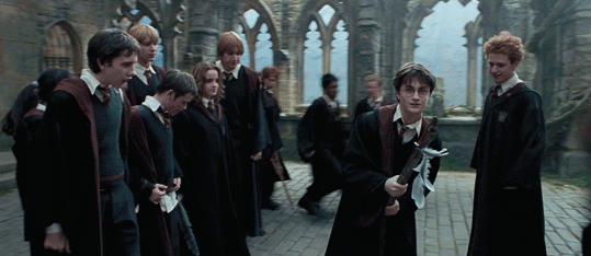 해리포터에서 가장 기억에 남는 남돌 그룹 메인 댄서 중 가장 본인 스타일 아이돌은?빗자루 비행 씬은? | 인스티즈