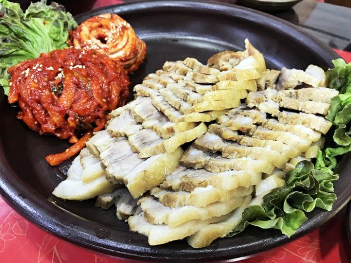 항아리보쌈 수원 본점.jpg - 악플달면 쩌리쩌려버려 - ＊여성시대＊ 차분한 20대들의 알흠다운 공간 항아리보쌈 수원 본점.jpg