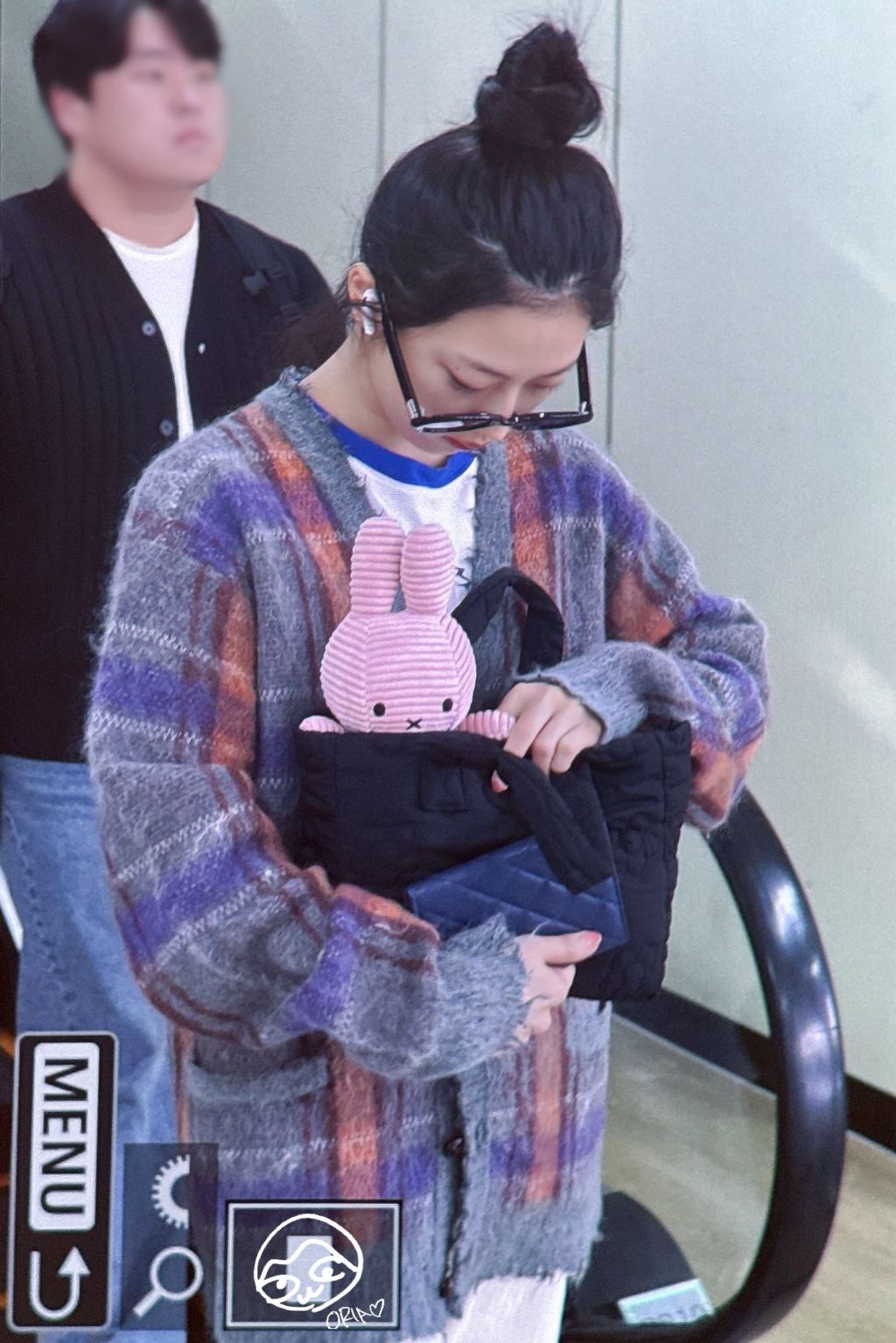 공항 입국한 베이비몬스터 맴버들 | 인스티즈