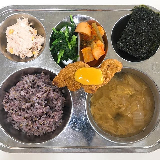 단체급식 용가리치킨까스 jpg | 인스티즈