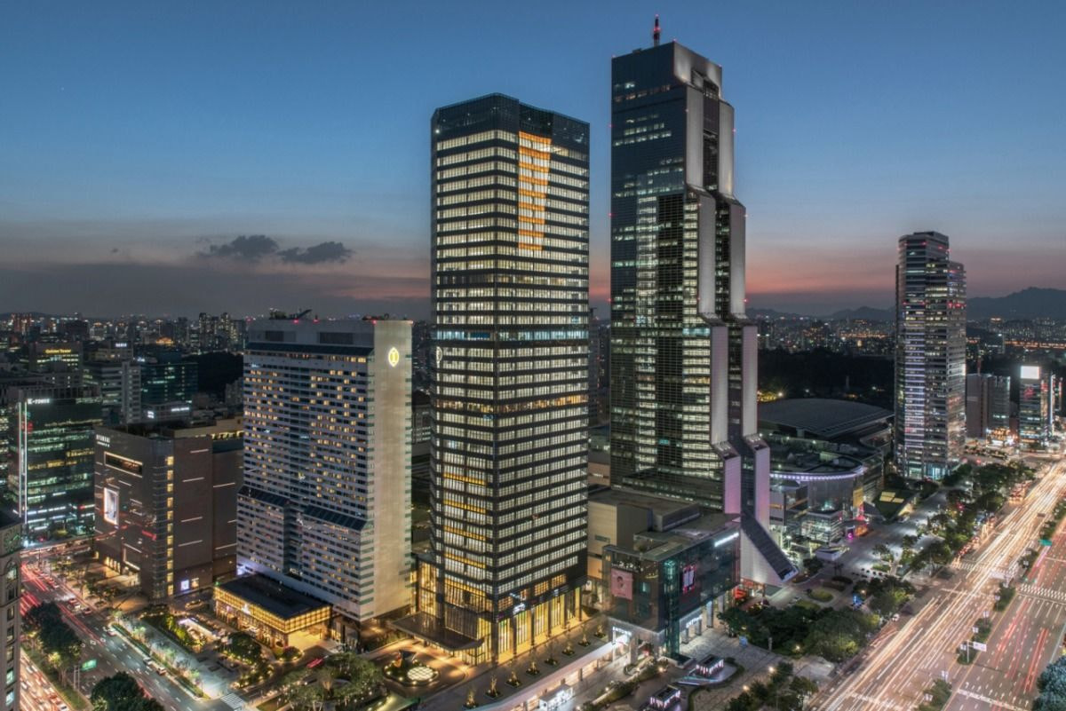 막 걸음마를 시작한 민주주의 국가를 위해 싸우러 간 것은 가치있는 일이었습니까? | 인스티즈