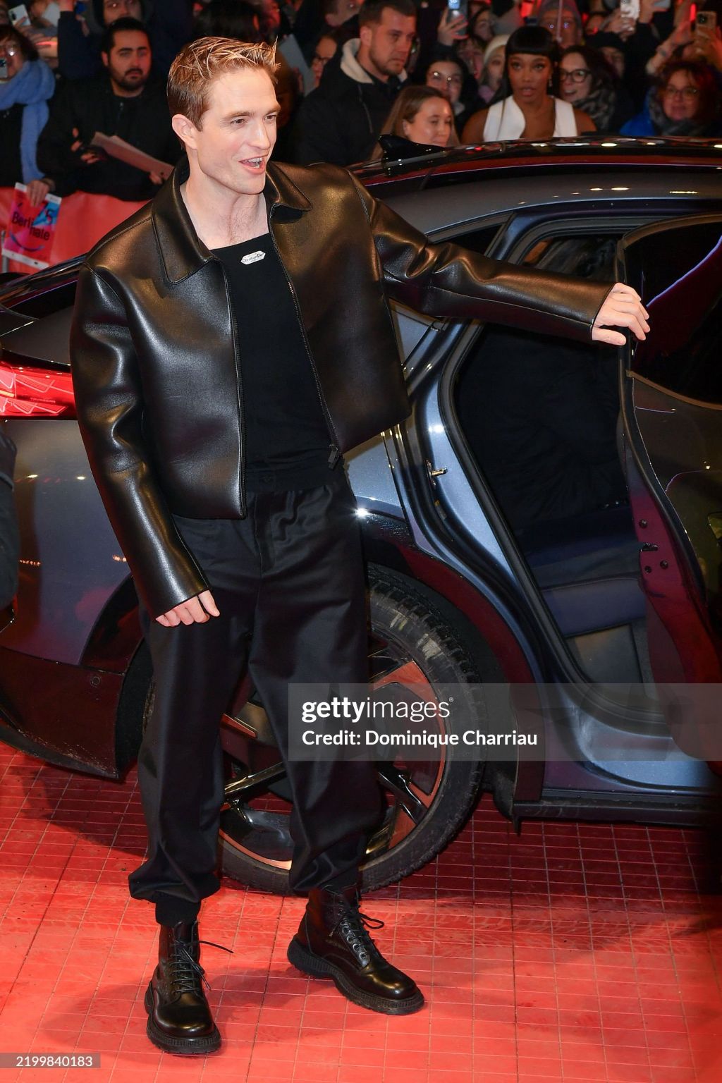 오늘자 베를린 영화제 로버트 패틴슨 | 인스티즈