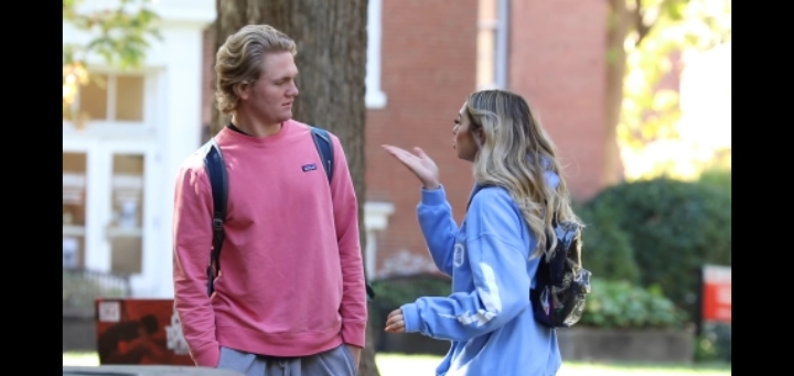 모르는 사람한테 냅다 손키스 날려보기 | 인스티즈