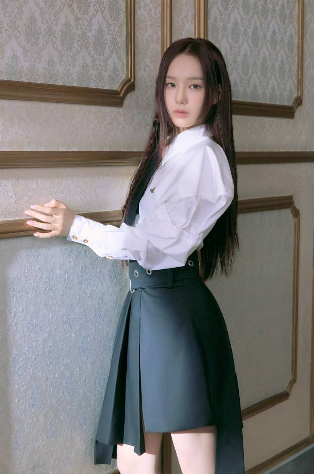 진짜 비주얼합 미친 것 같은 신인 여돌 이즈나 | 인스티즈