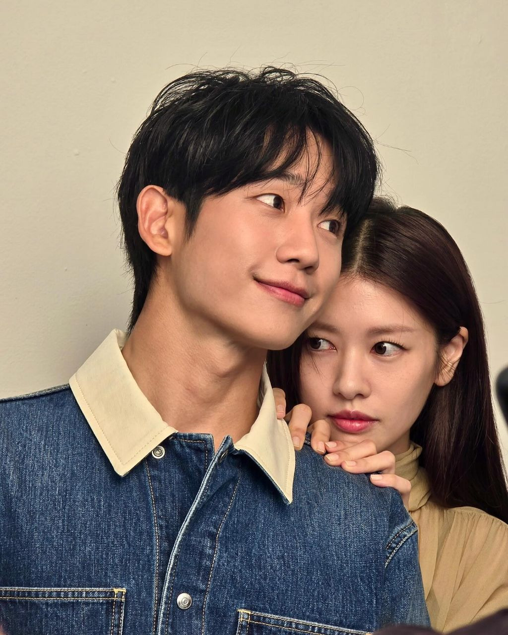정해인-정소민이 엄마친구아들 찍으면서 올려 준 투샷 직찍들 | 인스티즈