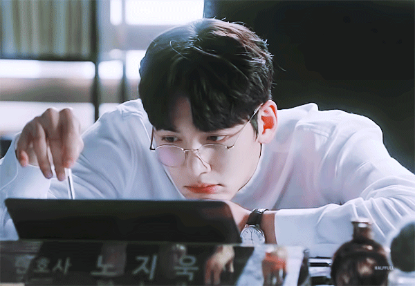 지창욱 인생캐릭하면 이 둘로 나뉨 | 인스티즈