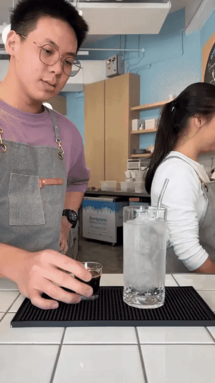 아이스 아메리카노 꿀팁.gif | 인스티즈