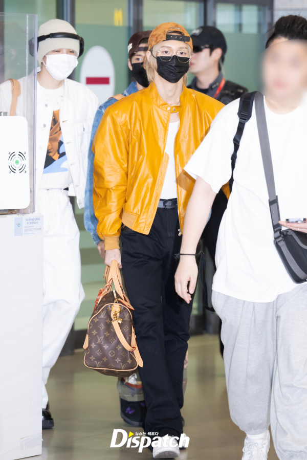 라이즈 원빈 입국 기사짤 | 인스티즈