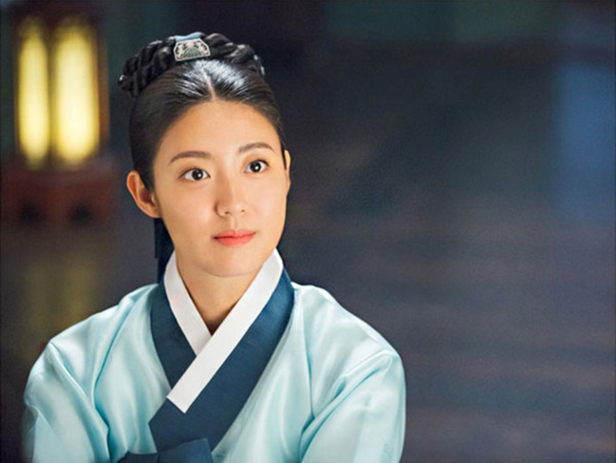 아역때부터 사극 보는 눈이 남달랐던 여배 커리어.jpg | 인스티즈