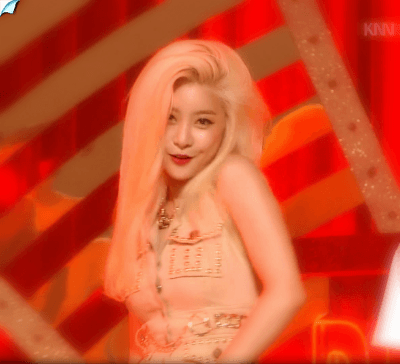 머리숱이 너무 많아서 머리끈이 터지는 연예인; | 인스티즈