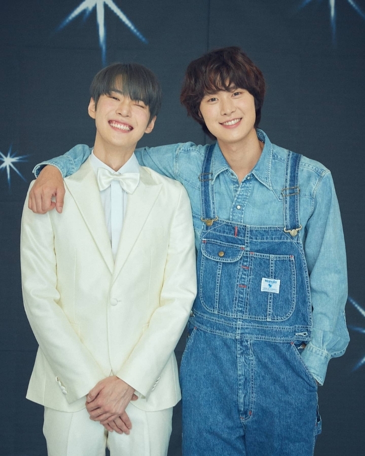 귀여운 배우 공명 & NCT 도영 형제의 가족사진 | 인스티즈
